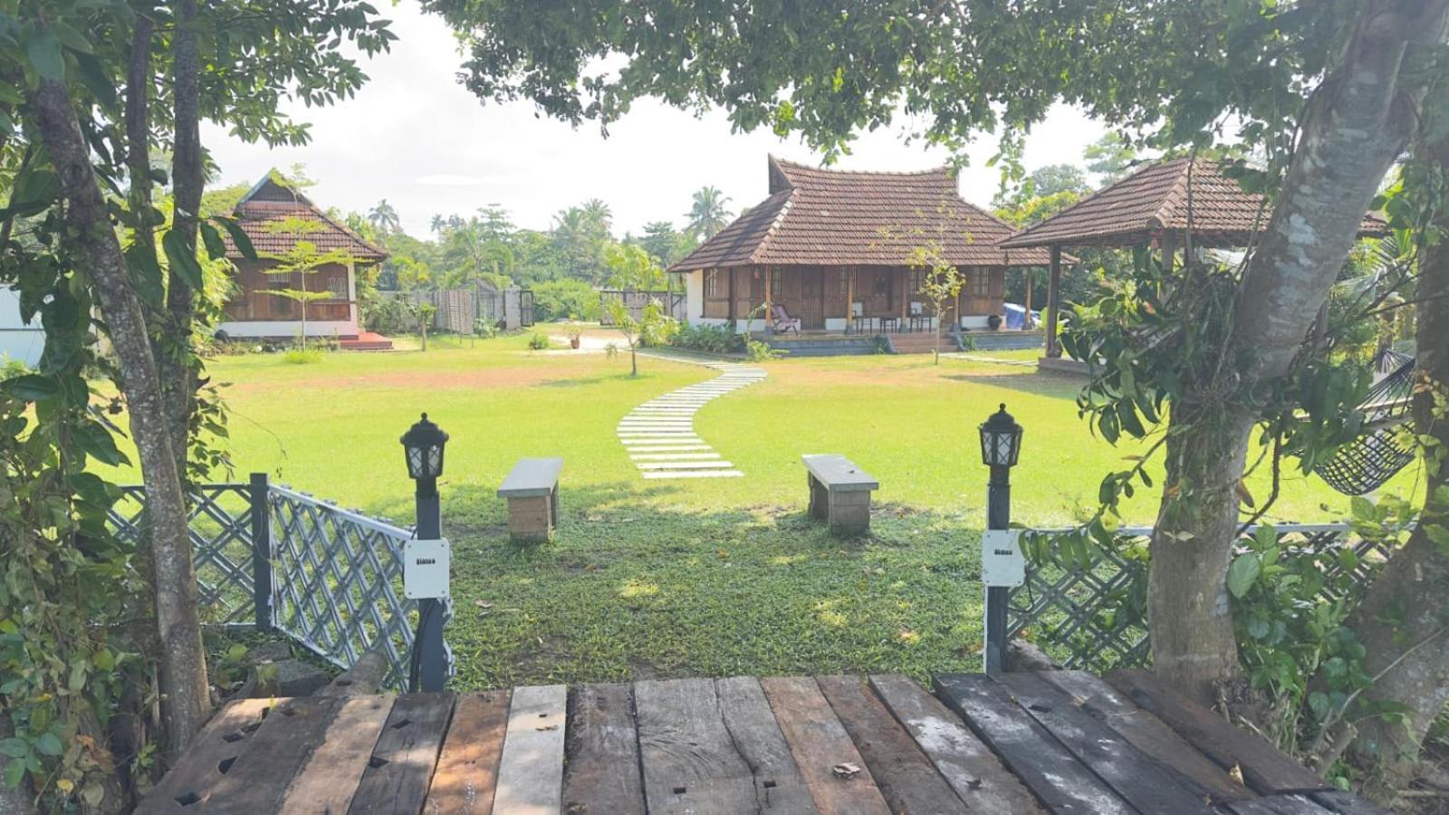 Bed and Breakfast Gypsea Marari Alappuzha Екстер'єр фото